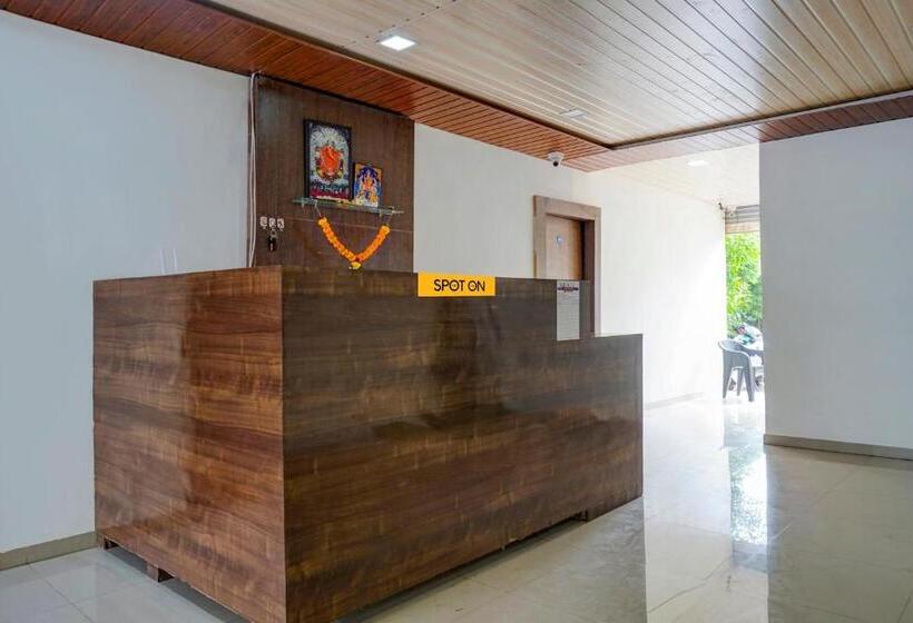 فندق Spot On Angan