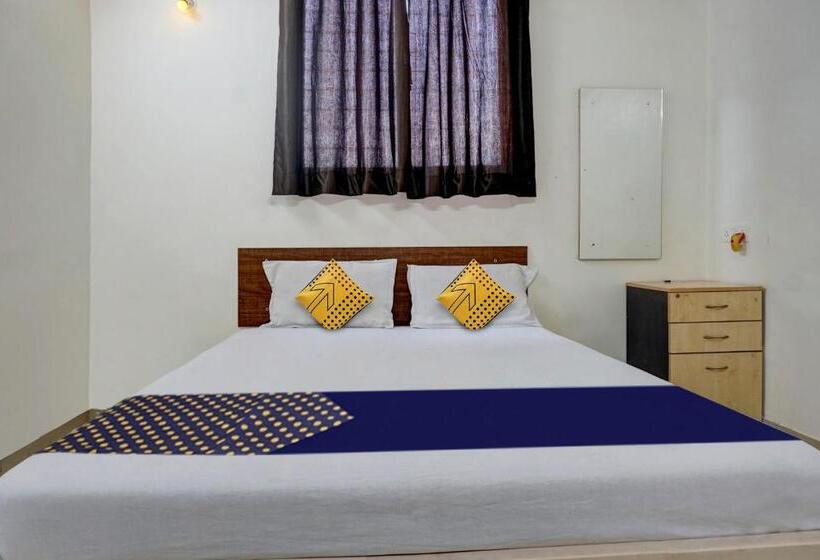 בית מלון כפרי Spot On Angan