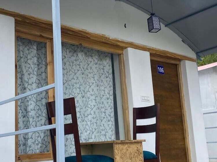 فندق The Empire Resort , Nubra