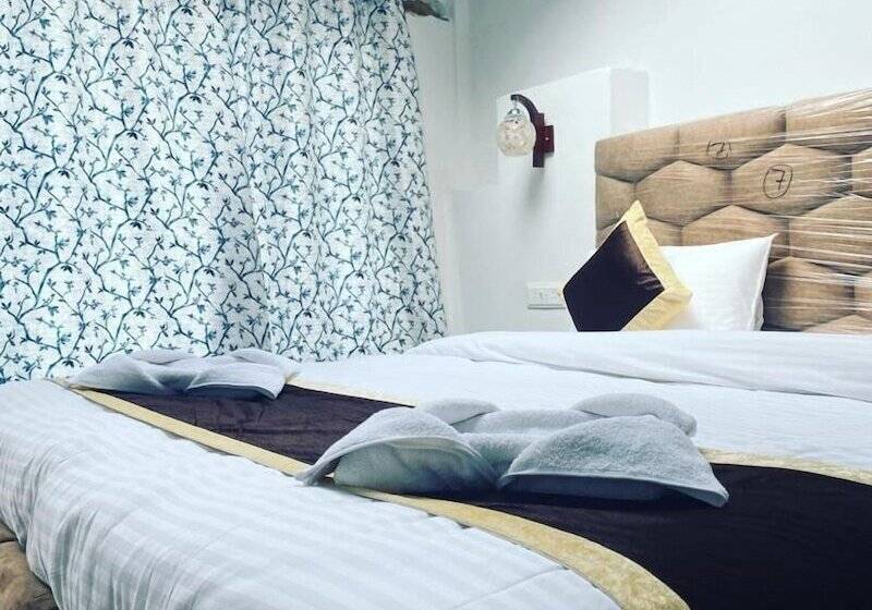 فندق The Empire Resort , Nubra