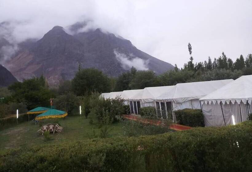 فندق The Empire Resort , Nubra