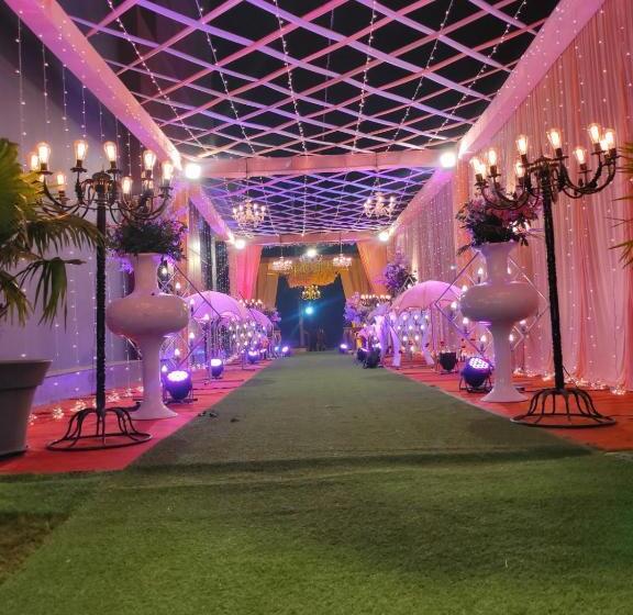 בית מלון כפרי The Golf 1