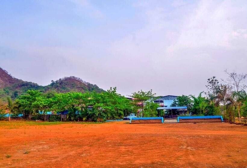 בית מלון כפרי Wayfare Sp Resort