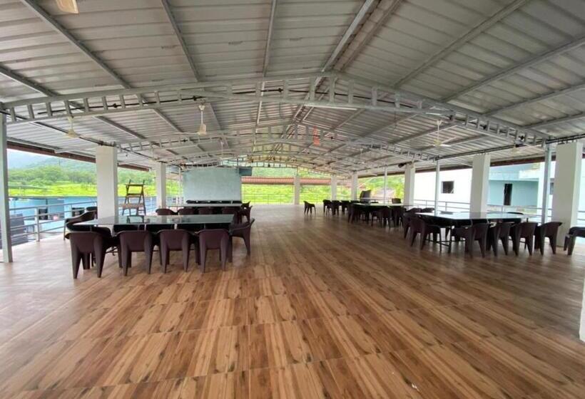 בית מלון כפרי Wayfare Sp Resort