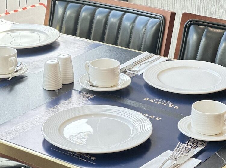 בית מלון כפרי Westdoor