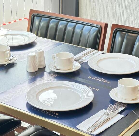 בית מלון כפרי Westdoor