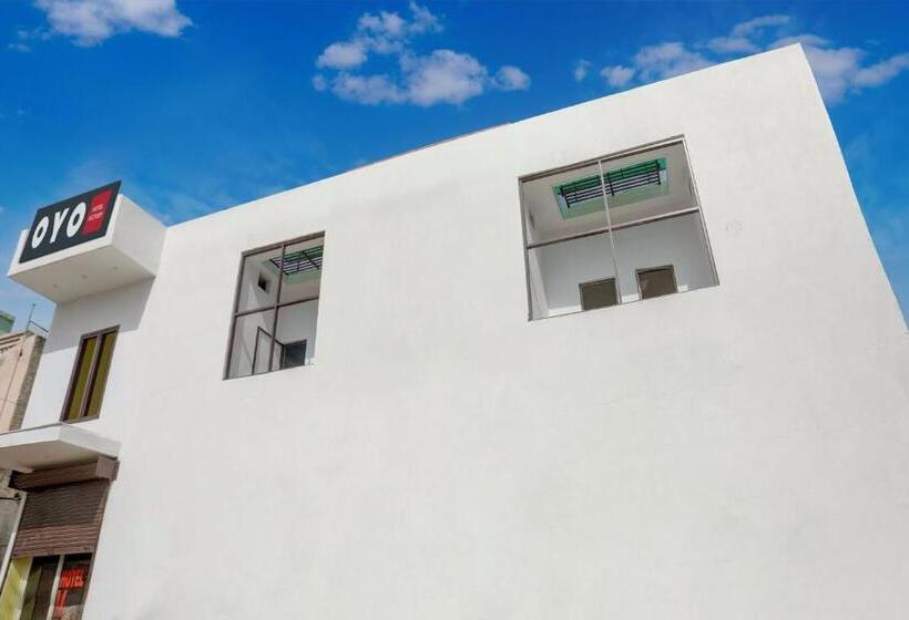 Oyo Flagship Hotel Victory