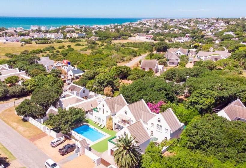 פנסיון Adrift Guesthouse St Francis Bay