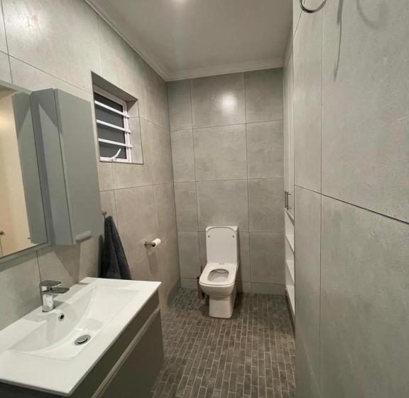 بنسيون De Tuin Accommodation