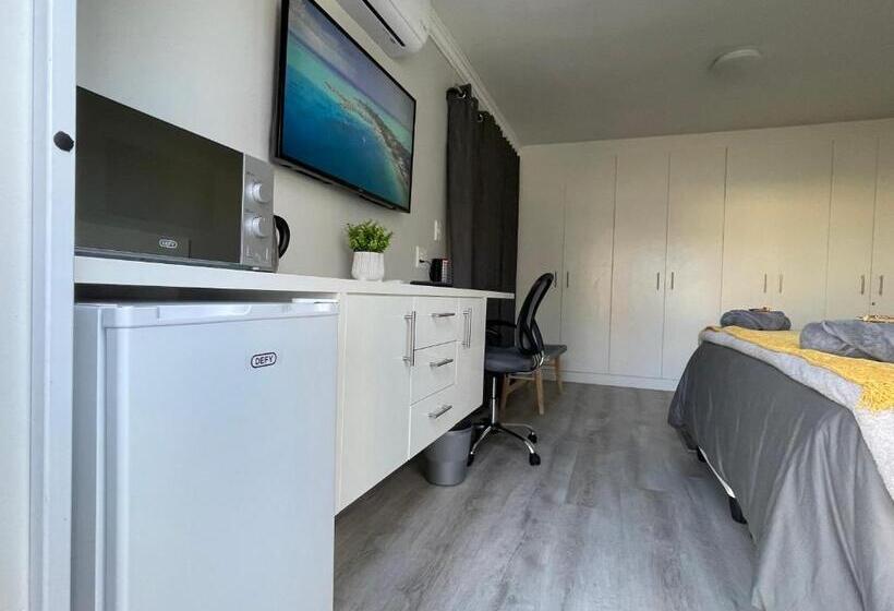 بنسيون De Tuin Accommodation