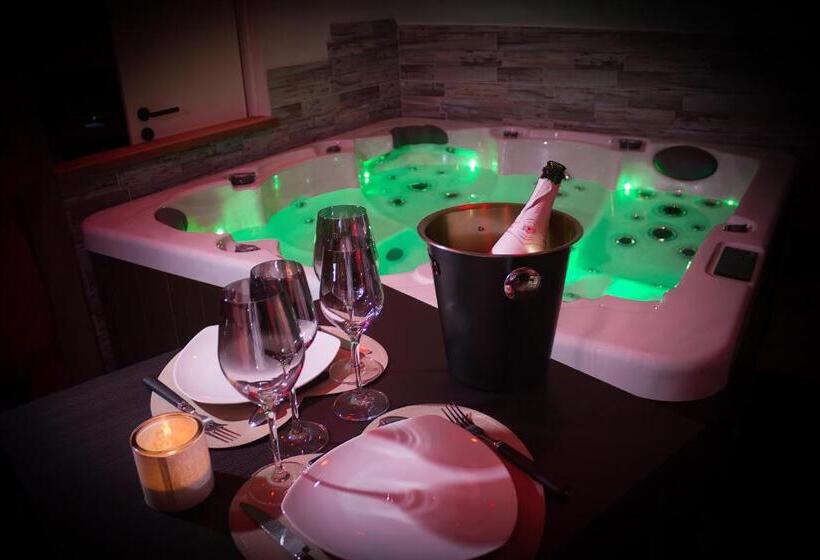 펜션 Himeros Et Ses Péchés Loveroom