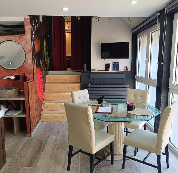 펜션 Himeros Et Ses Péchés Loveroom