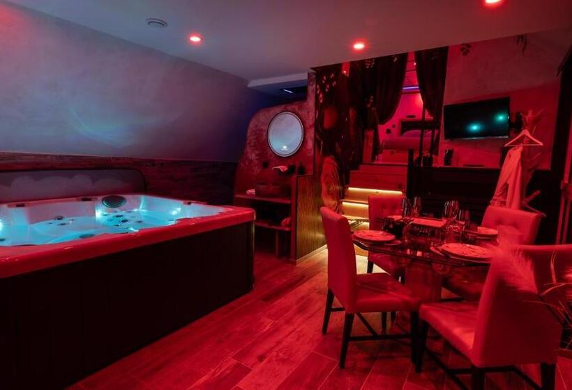 펜션 Himeros Et Ses Péchés Loveroom