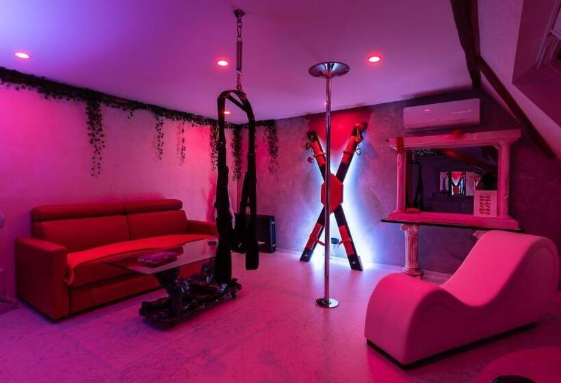 펜션 Himeros Et Ses Péchés Loveroom