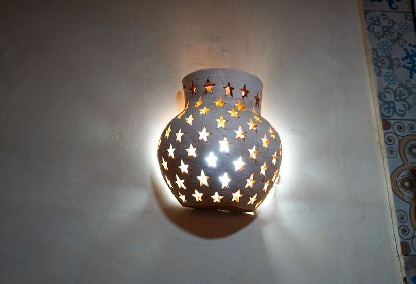 פנסיון Hostal Chocolate Calenda