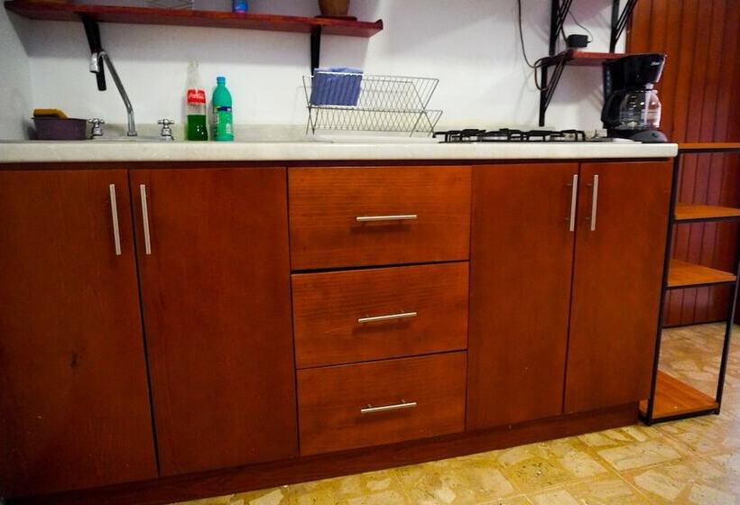 פנסיון Hostal Chocolate Calenda