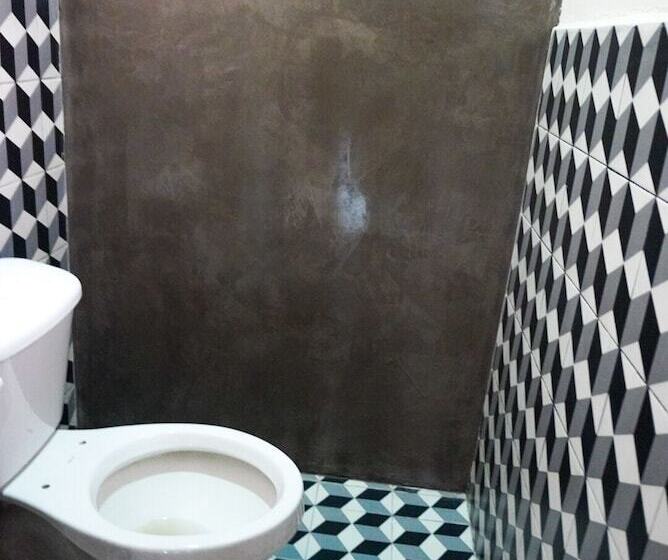 پانسیون Hostal Chocolate Calenda