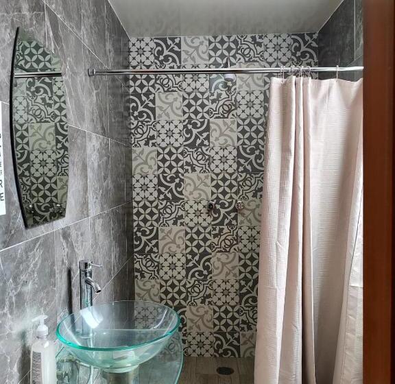 פנסיון Hostal Chocolate Calenda