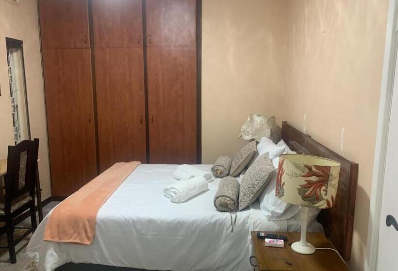 膳宿费 Maisha@toti