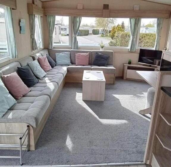 بنسيون Orchard 12