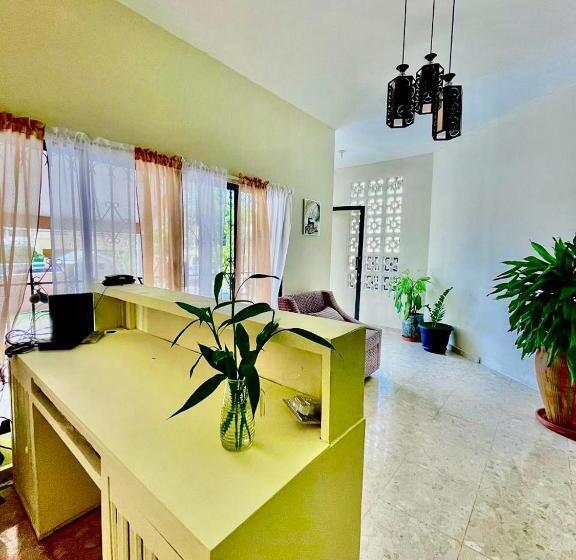 פנסיון Refugio Encantador