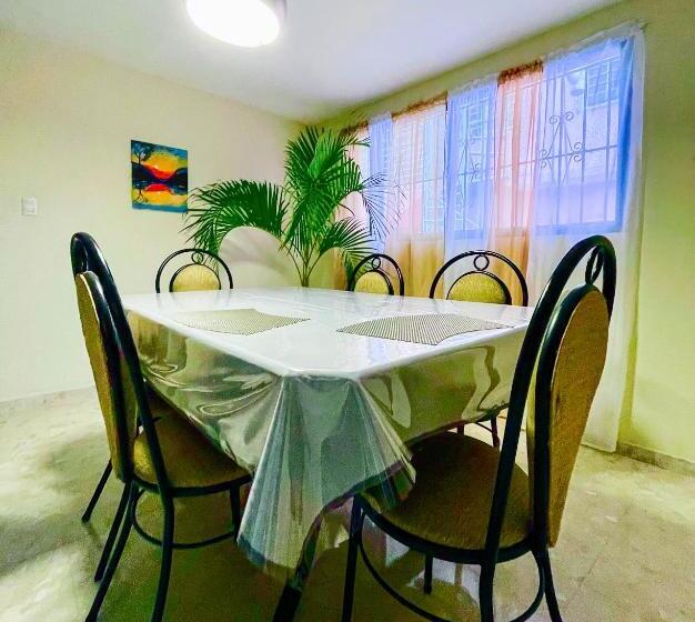 פנסיון Refugio Encantador