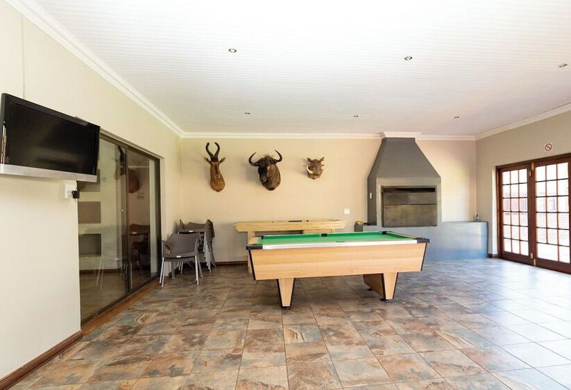 פנסיון Somethin Special