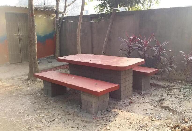 Курорт Abar Aranye