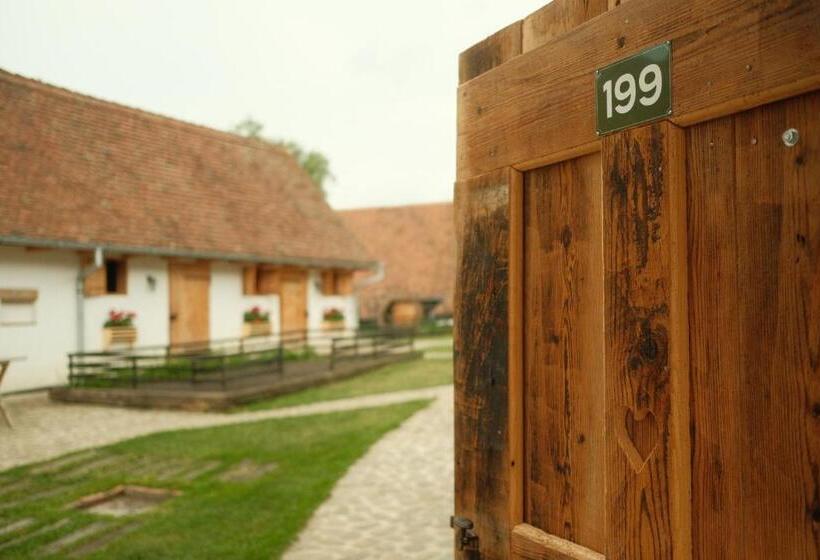 אתר נופש Gospodaria Cobor   Adults Only