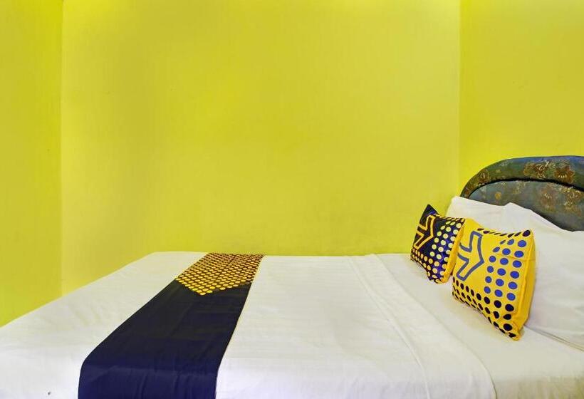 Spot On 92667 Hotel Kopeng Indah 1