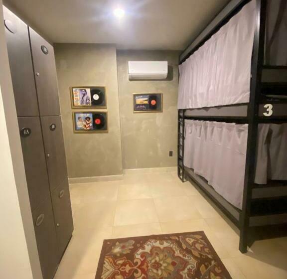 فندق صغير Habitación Compartida Para Mujeres Hostal Heroldhomes