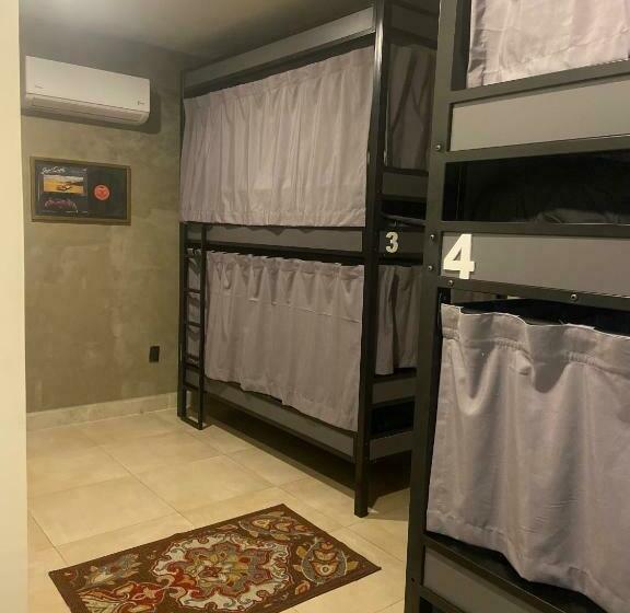 فندق صغير Habitación Compartida Para Mujeres Hostal Heroldhomes