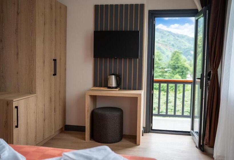 ベッドアンドブレックファースト Mayavera