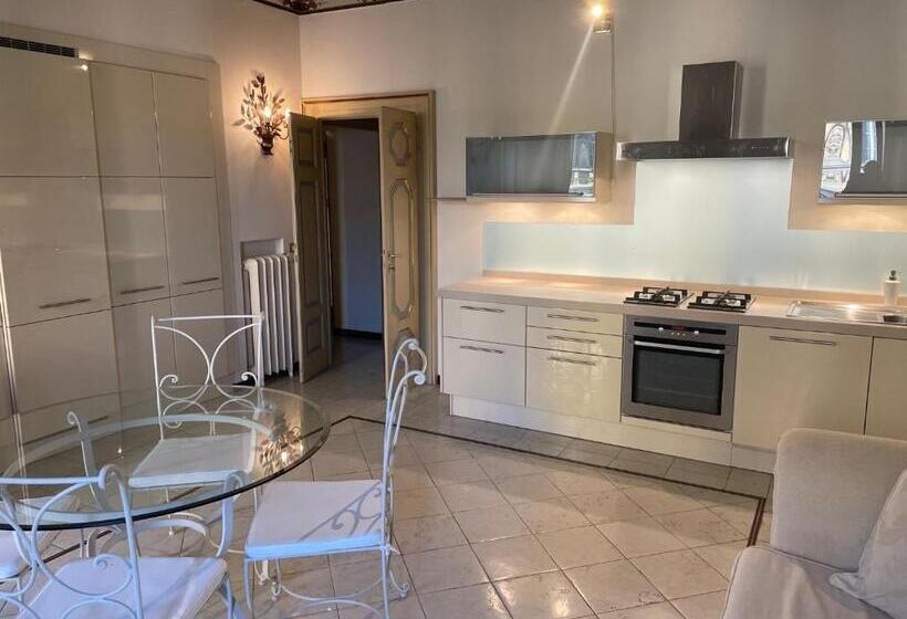 تختخواب و صبحانه Relais Dei Mandorli Suite Centro