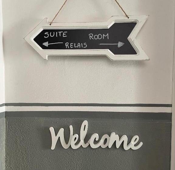 تختخواب و صبحانه Relais Dei Mandorli Suite Centro