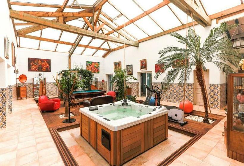 مبيت وإفطار Riad Landais