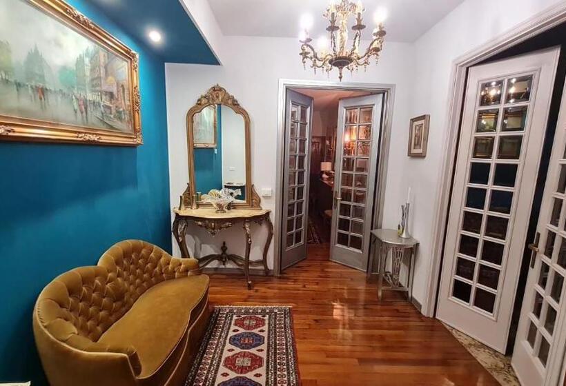 تختخواب و صبحانه Sopra Le Poste