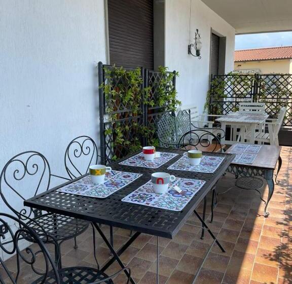 تختخواب و صبحانه Sopra Le Poste