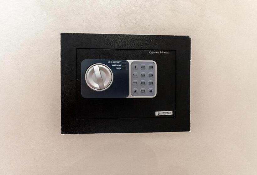 تختخواب و صبحانه Suites Matteotti 57