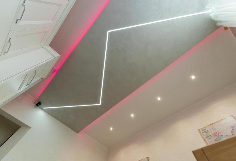 تختخواب و صبحانه Suites Matteotti 57