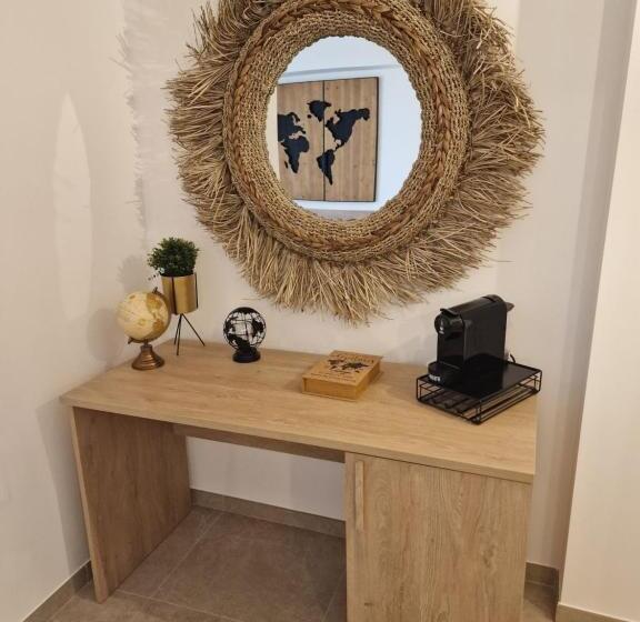 住宿加早餐  The Waves