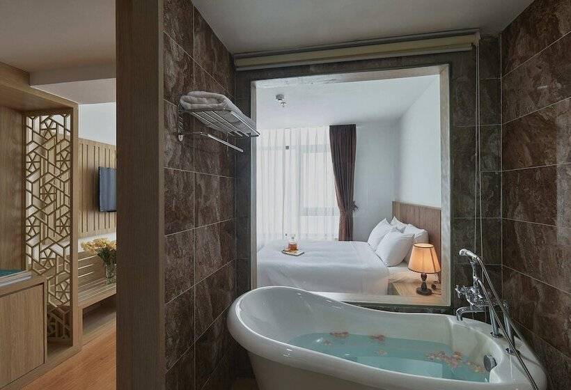 هتل Genuss Tam Dao Hideaway Retreats