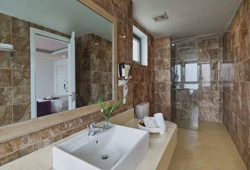 هتل Genuss Tam Dao Hideaway Retreats