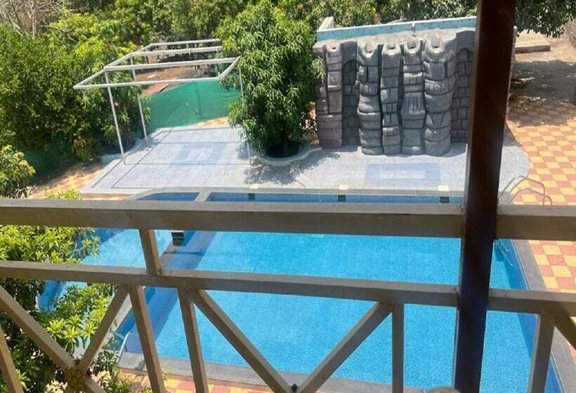 בית מלון כפרי Manav Farm House Karjat