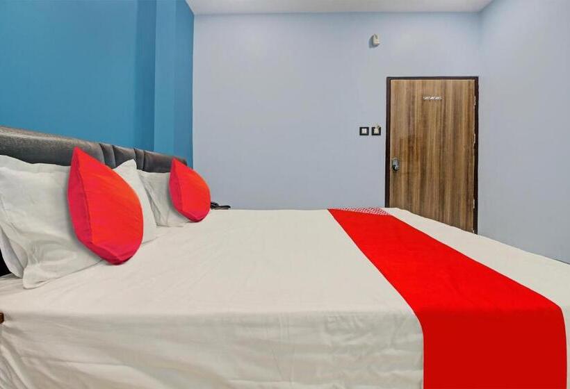 Отель O Rr Lodging And Boarding