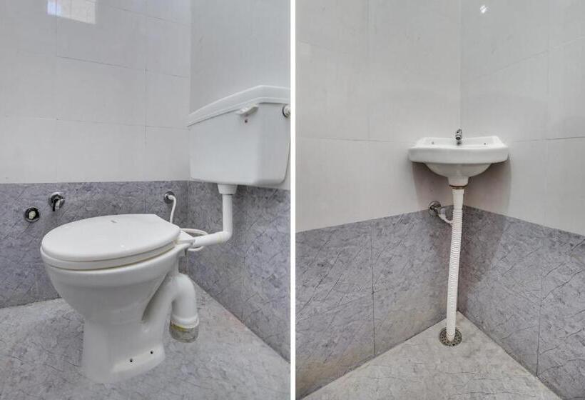 Отель Spot On Ekam Guest House