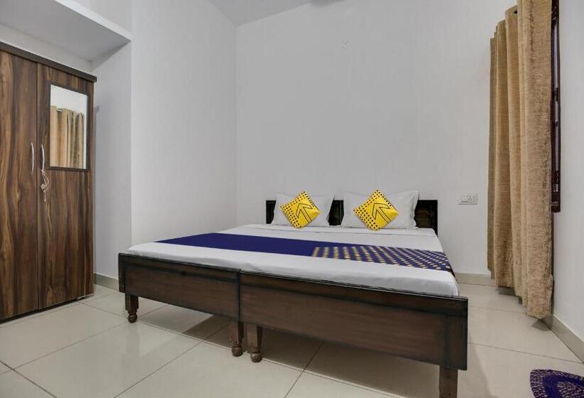 Отель Spot On Ekam Guest House