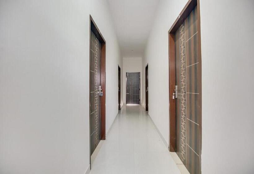 Отель Spot On Ekam Guest House