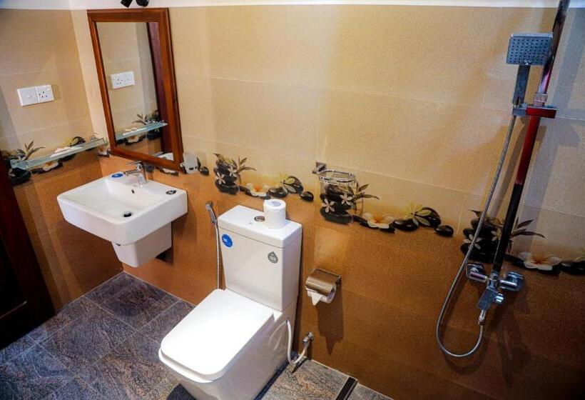 בית מלון כפרי Villana Villa Bentota