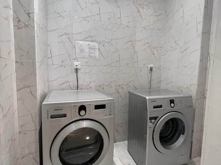 هتل White Luxury Suite